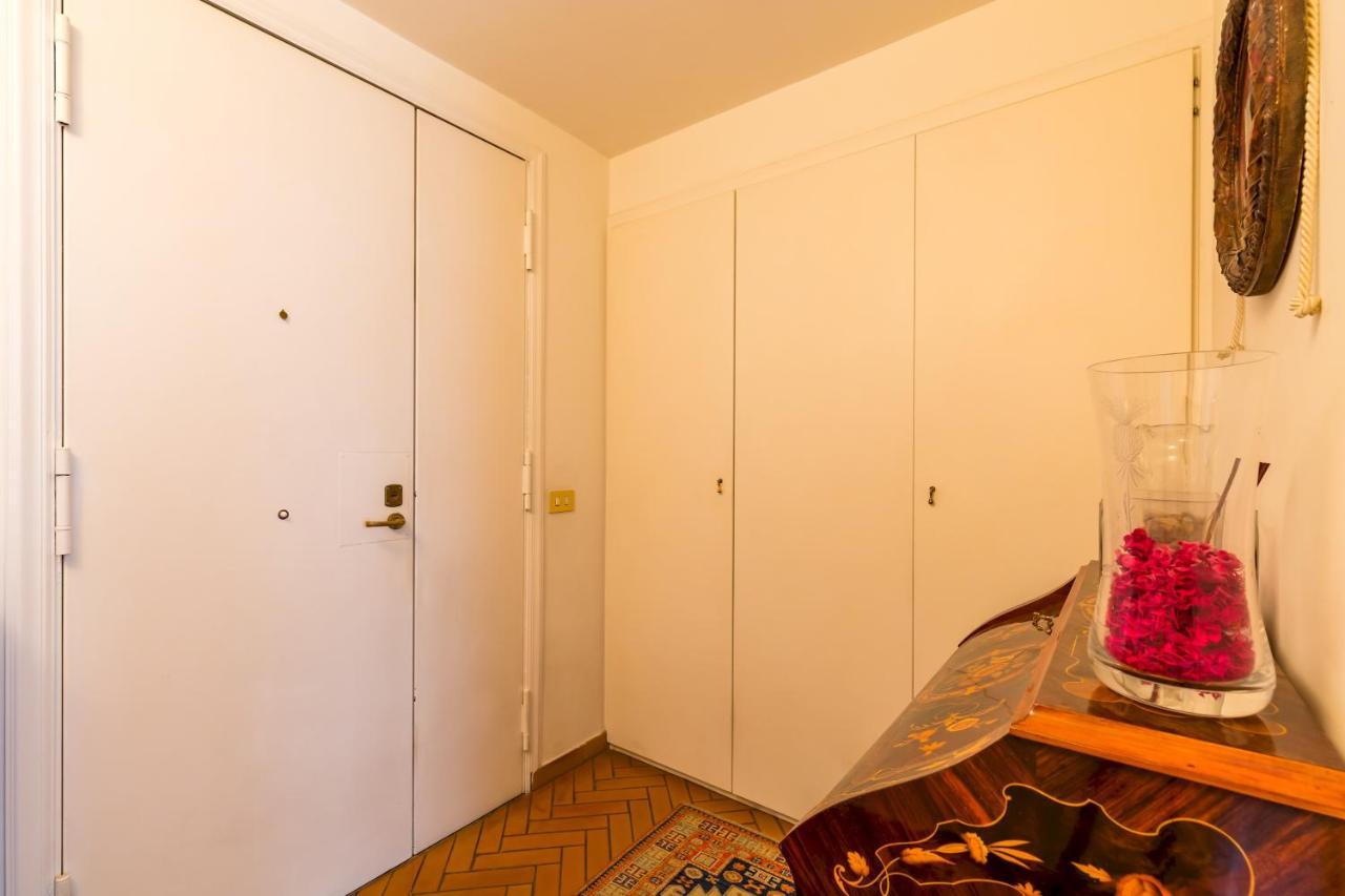 Residenza Capano Charming House By Napoliapartments ภายนอก รูปภาพ