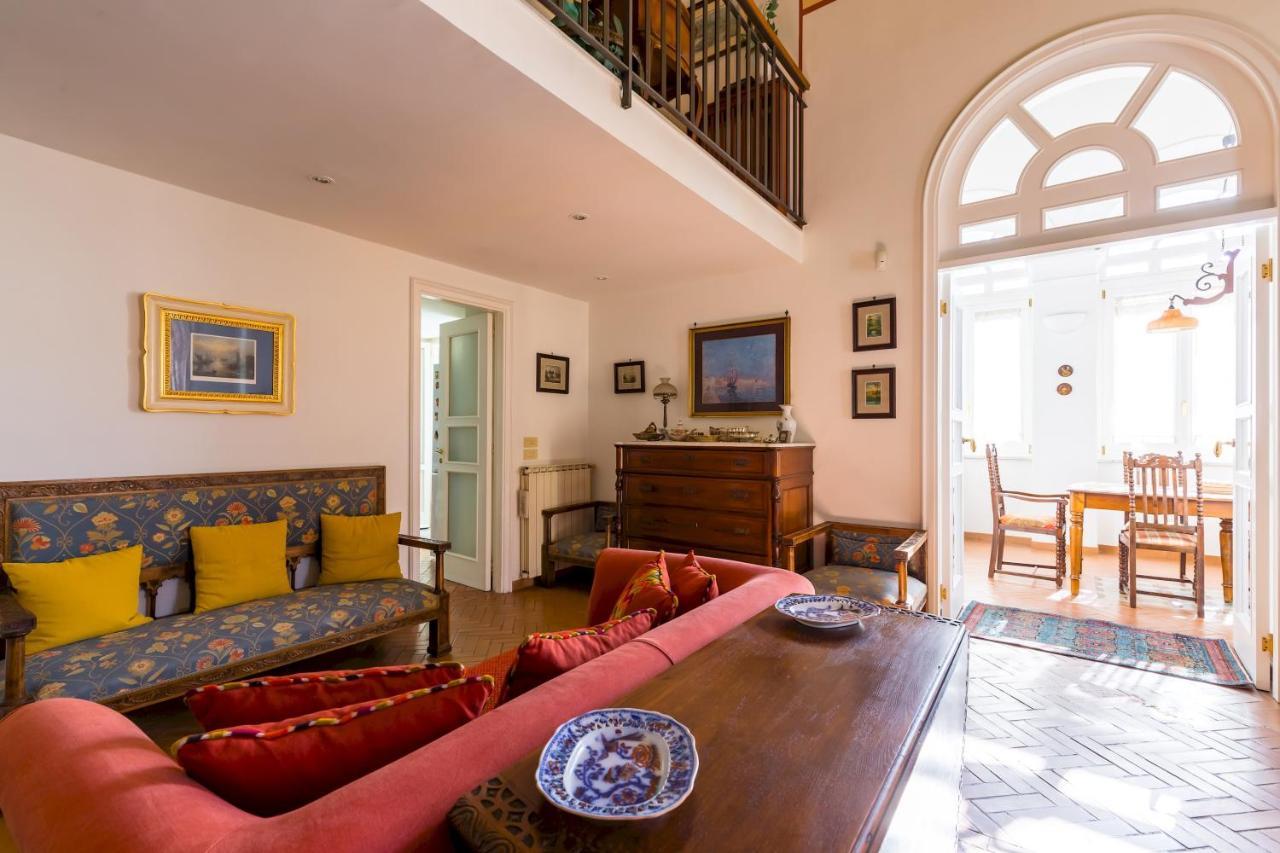 Residenza Capano Charming House By Napoliapartments ภายนอก รูปภาพ