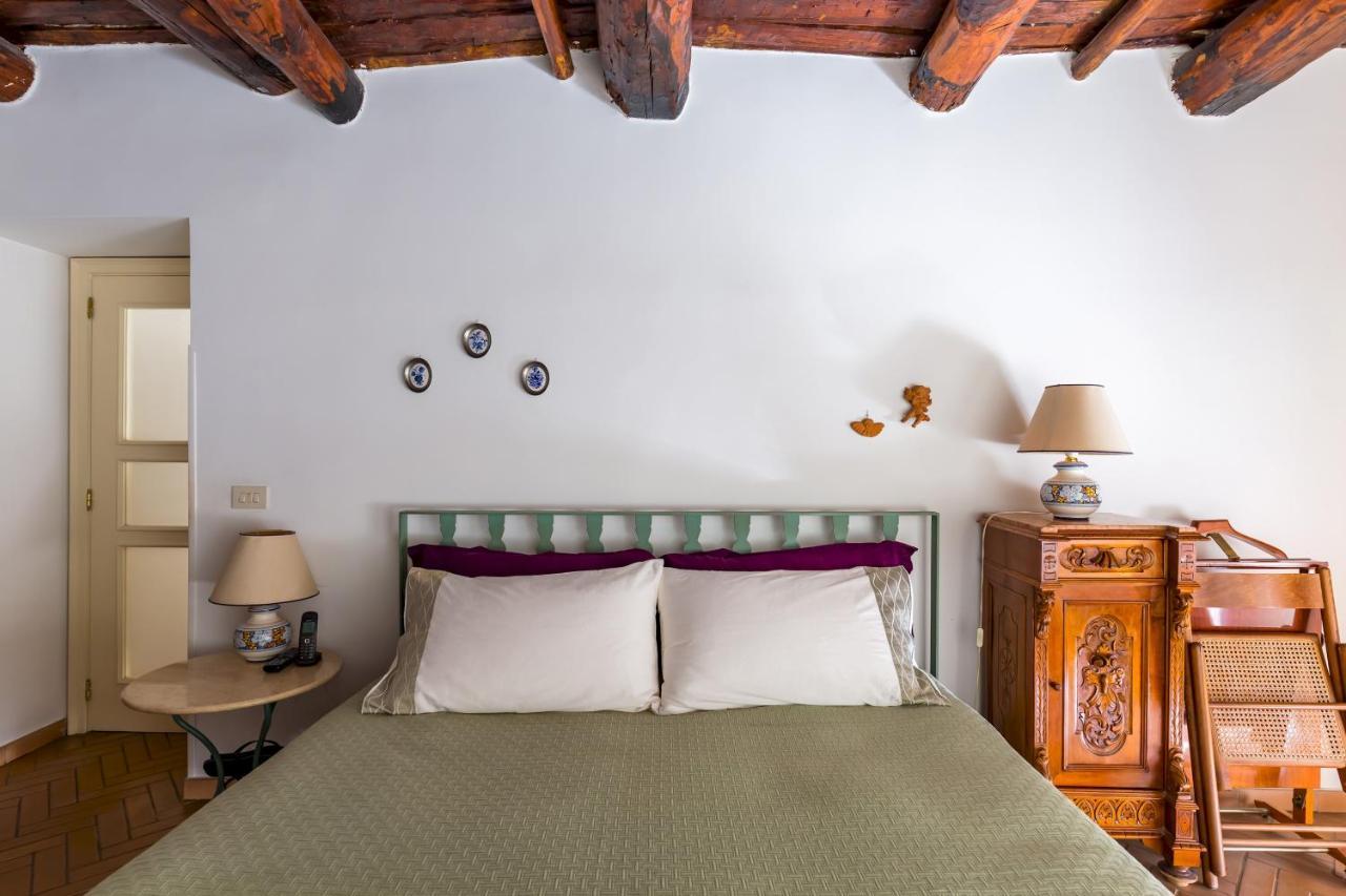 Residenza Capano Charming House By Napoliapartments ภายนอก รูปภาพ